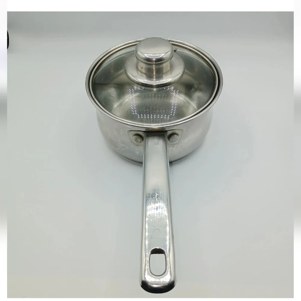 Maitre Chef 18-10 Stainless Steel 1 Quart Sauce Pan With Lid